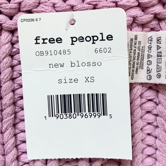 NWT Free People Glow For It Chunky Knit Crop Cardigan Sweater, Lilac, XS - Picture 11 of 11